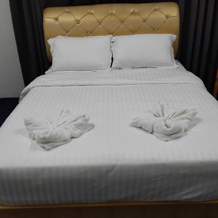Maidam Inn Jertih Luaran gambar